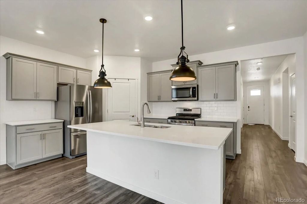 4925 Cattle Cross Trail, Castle Rock