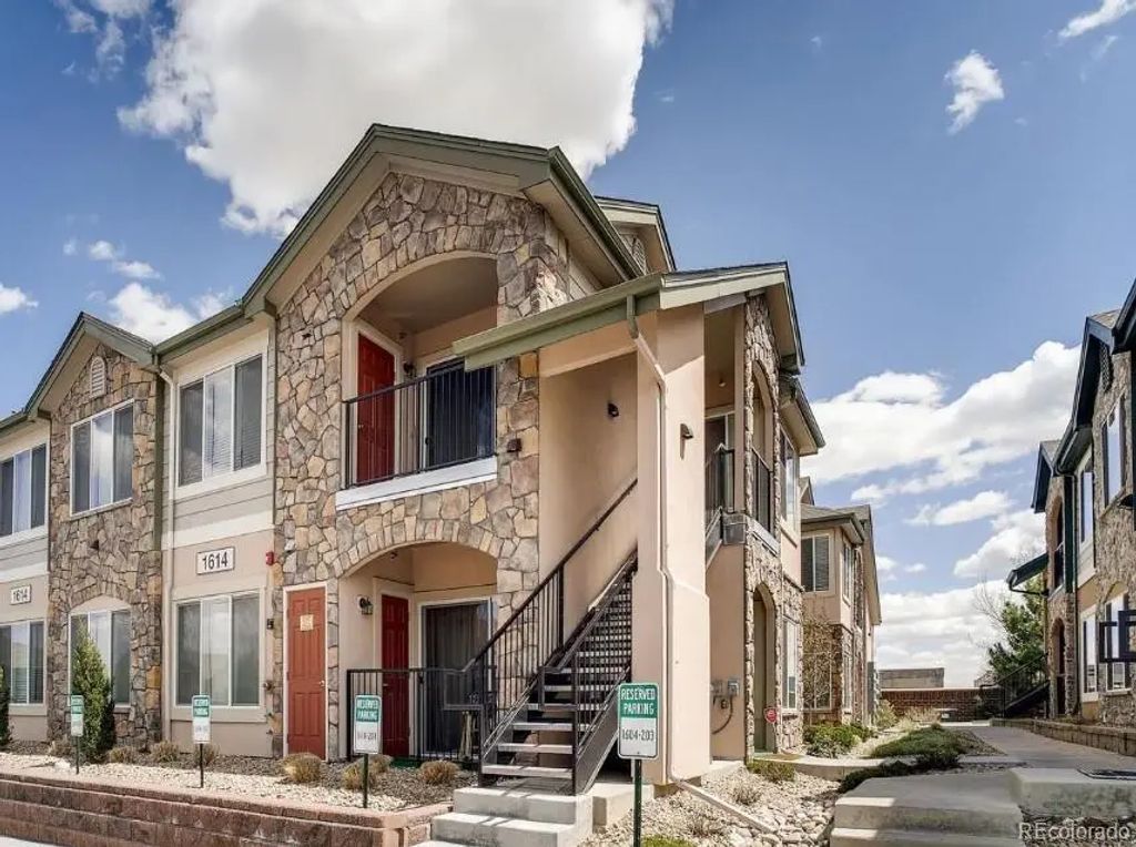 1614 Granby Way 103, Aurora