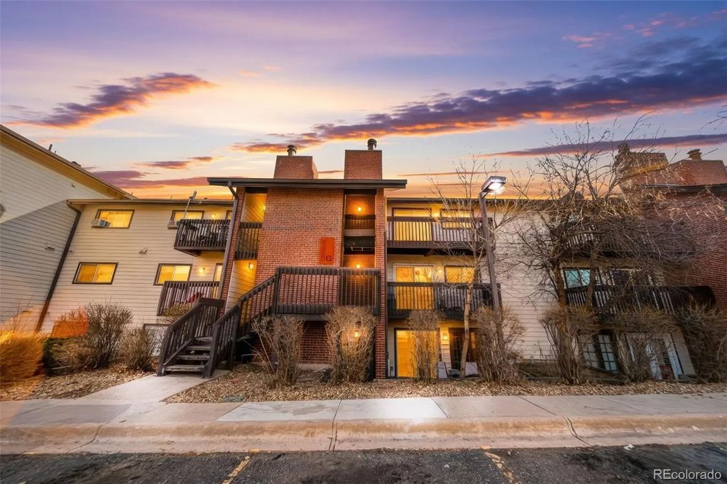 14806 E 2nd Avenue 104g, Aurora