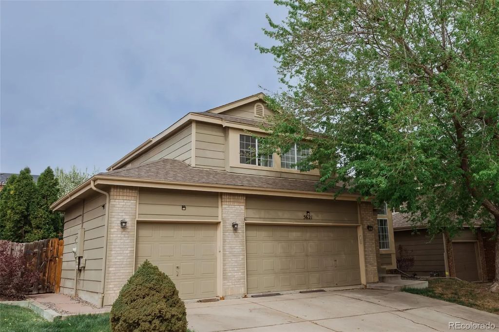 5621 S Ireland Street, Centennial