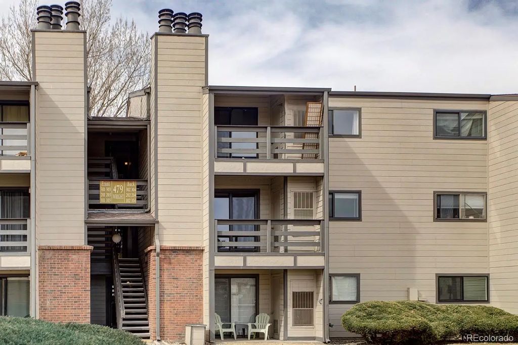 479 Wright Street 203, Lakewood