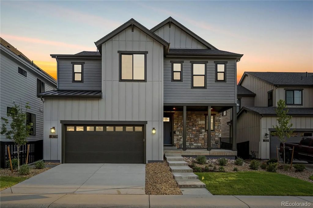 8778 Summerwalk Trail, Littleton