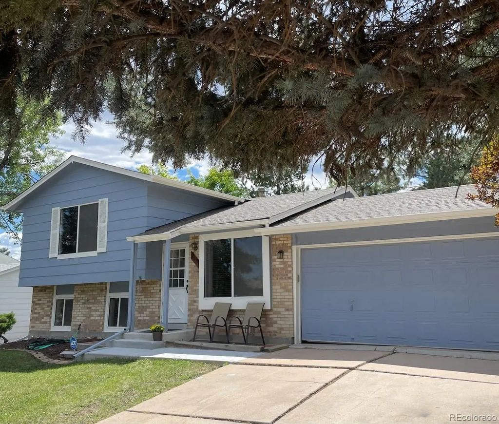 9632 W Walden Avenue, Littleton