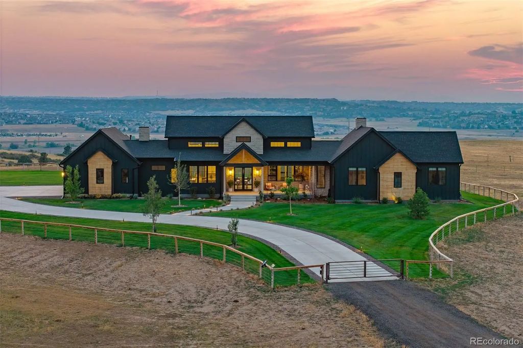 7497 Fox Creek Trail, Franktown