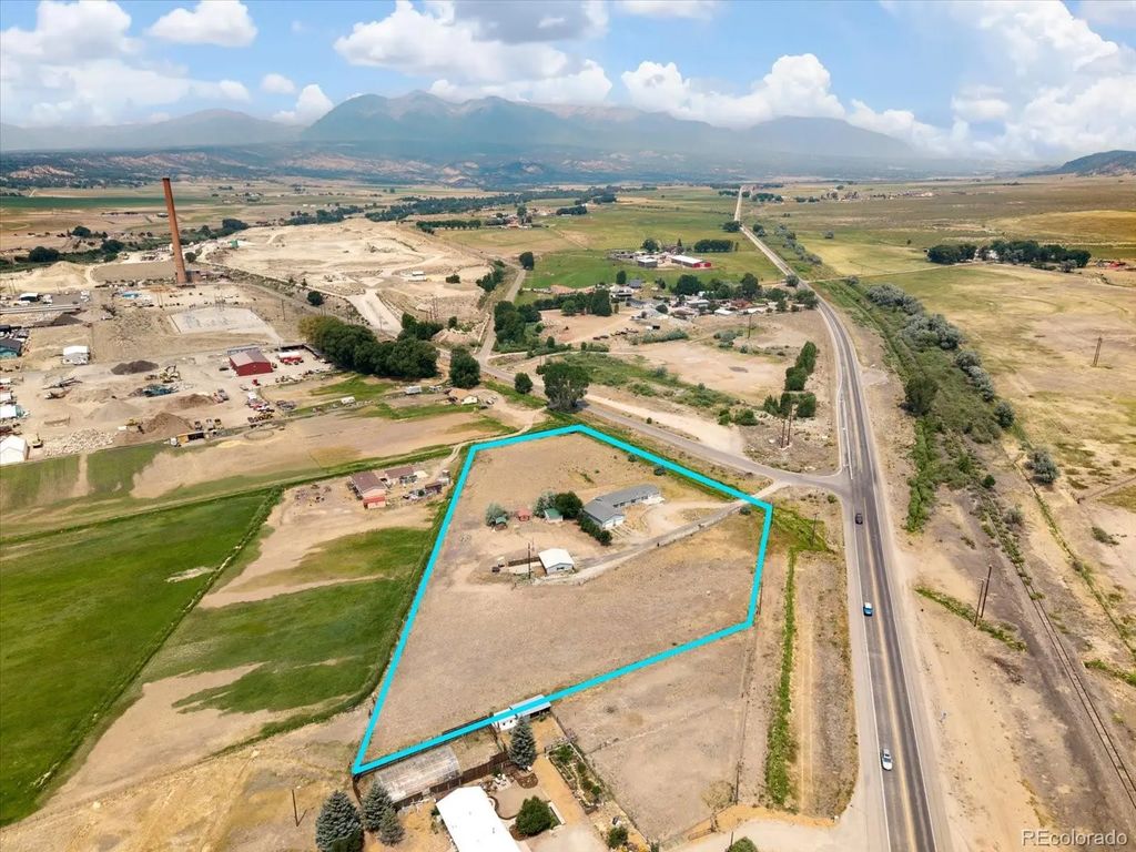 7522 County Road 151, Salida
