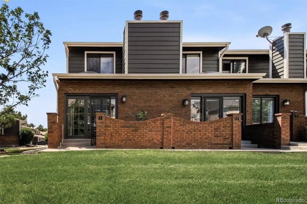 11555 W 70th Place G, Arvada