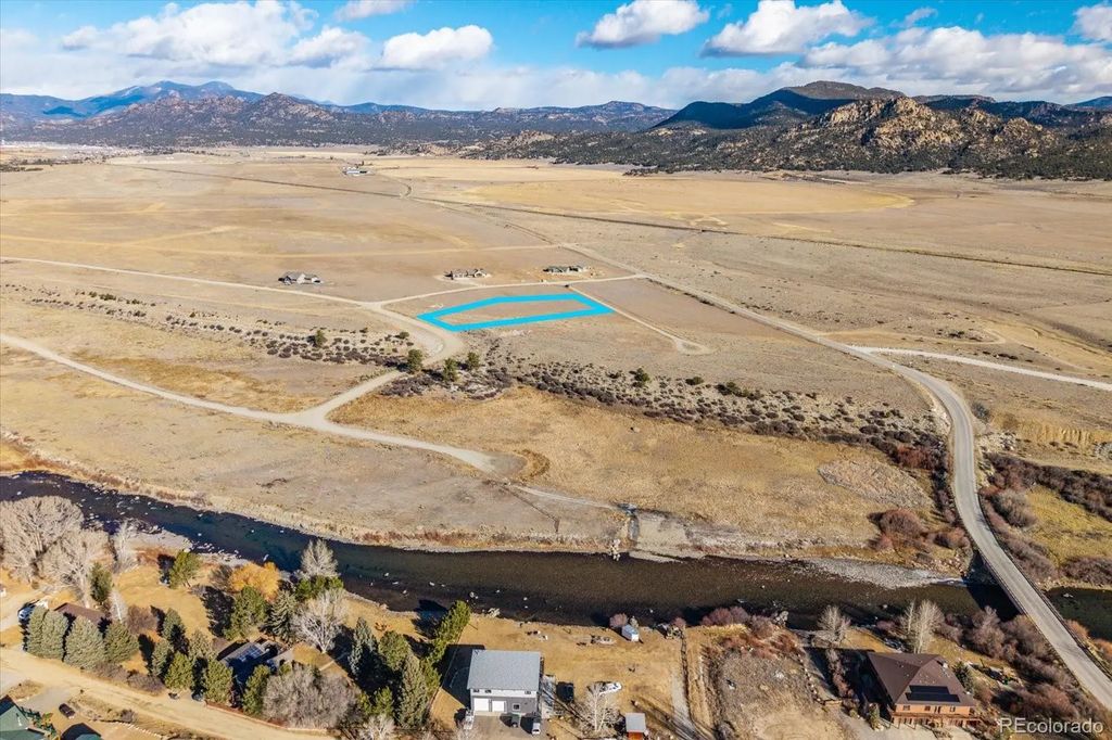 24233 Castaway Court, Buena Vista