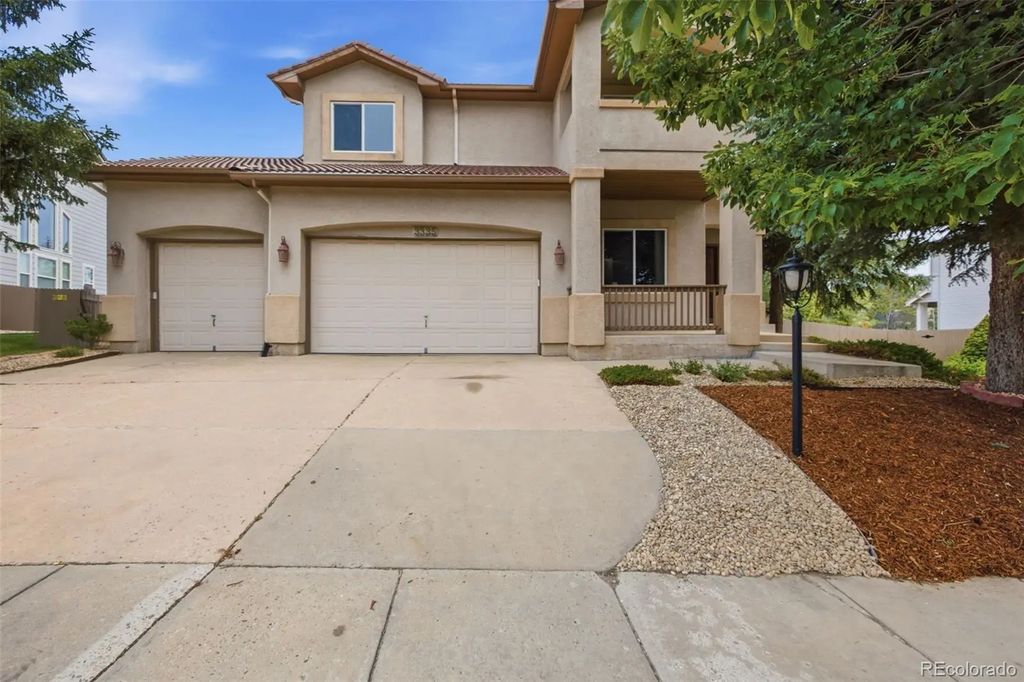 3335 Hollycrest Drive, Colorado Springs