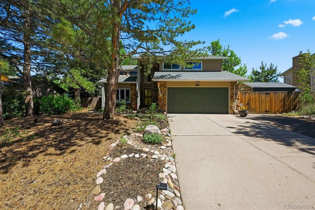 927 Oakwood Drive, Castle Rock