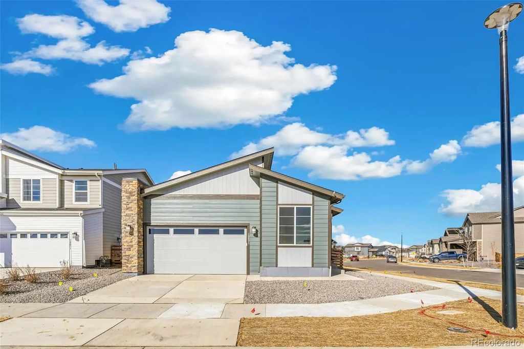 18891 E 92nd Place, Commerce City