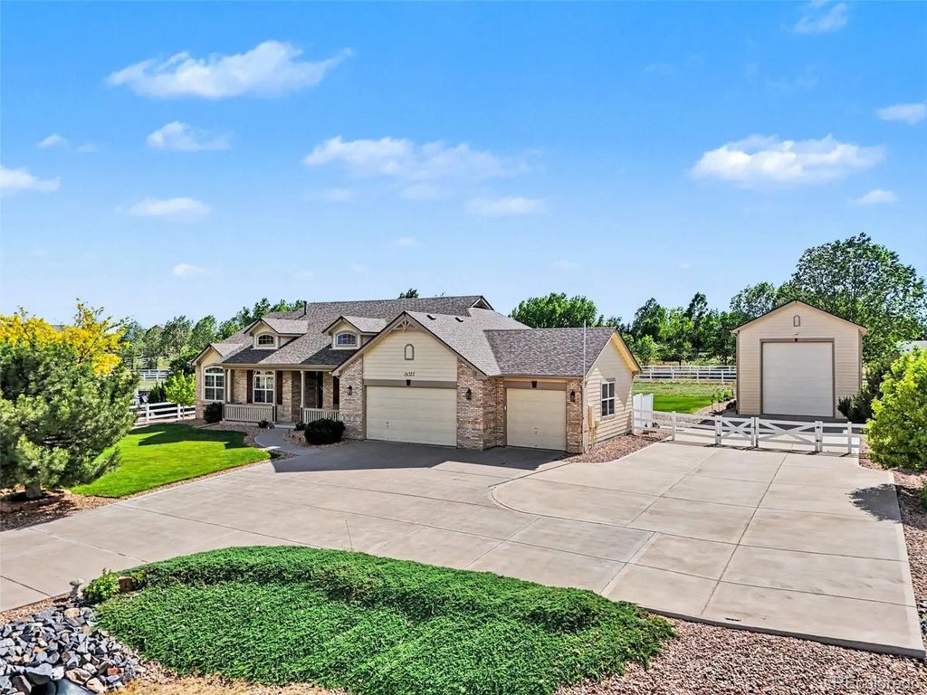 16555 Umpire Court, Hudson