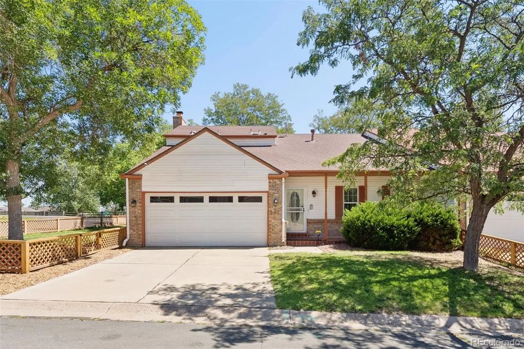 170 Willow Place S, Broomfield