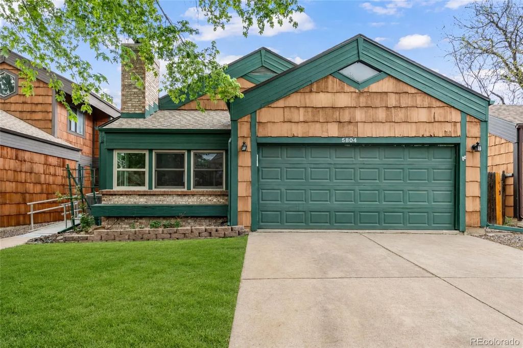 5804 S Kline Street, Littleton