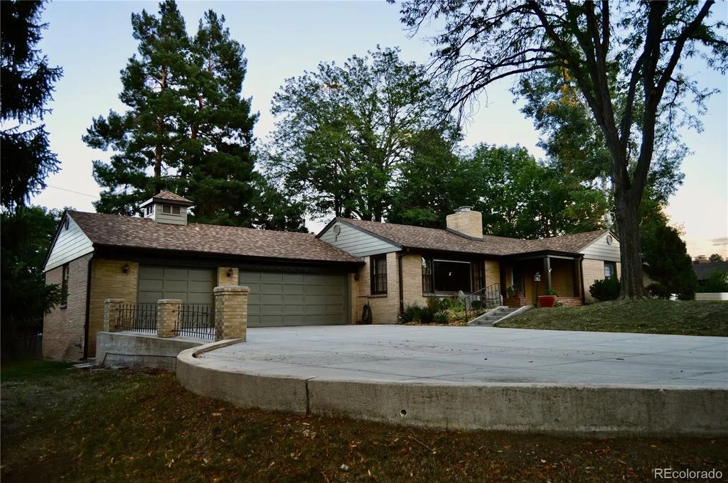 4050 Field Drive, Wheat Ridge