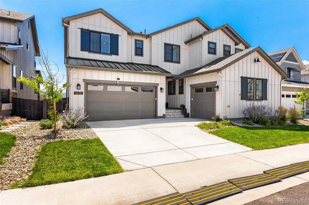 9130 Star Fall Circle, Littleton