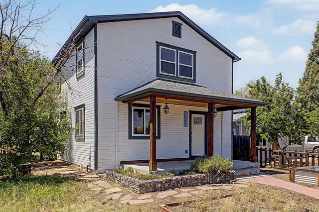 1805 Harlan Street, Lakewood