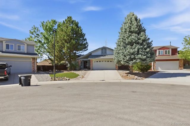18941 E Chaffee Place, Denver