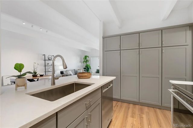 551 N Pearl Street 303, Denver