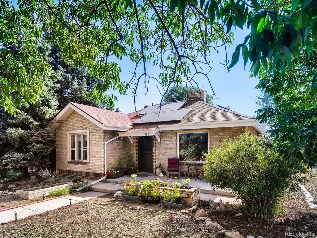 690 S Eliot Street, Denver
