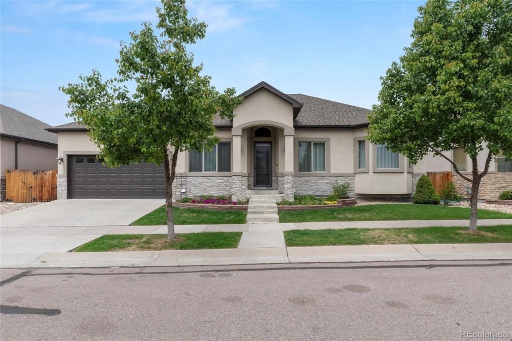 1131 S Balsam Court, Lakewood