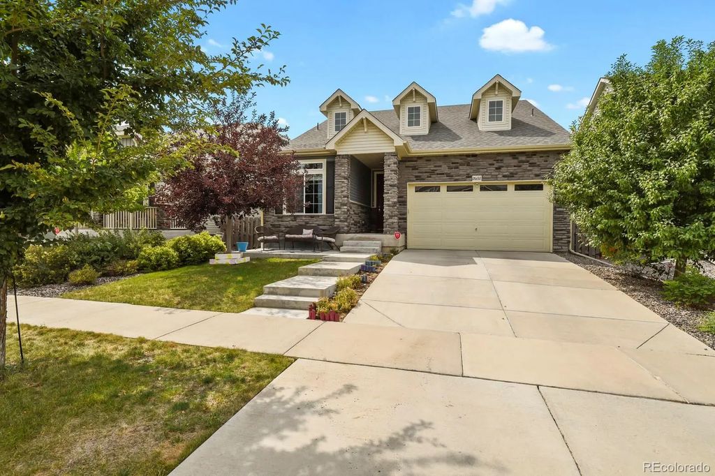 26222 E Archer Avenue, Aurora