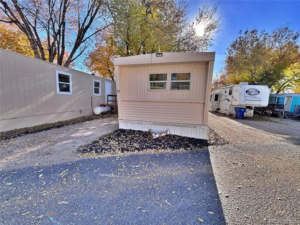 220 Mount View Lane, Colorado Springs