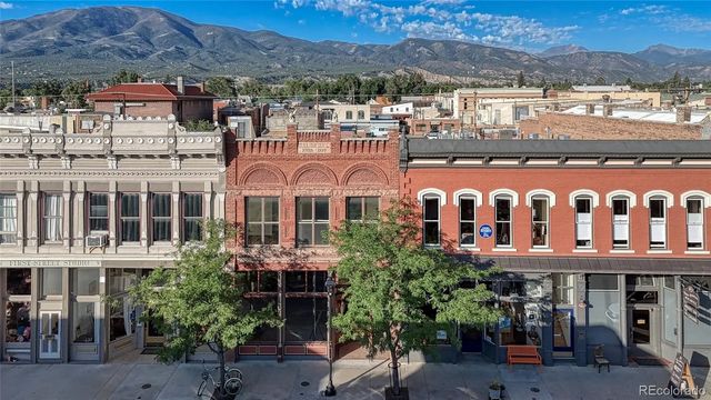 127 E 1st Street, Salida