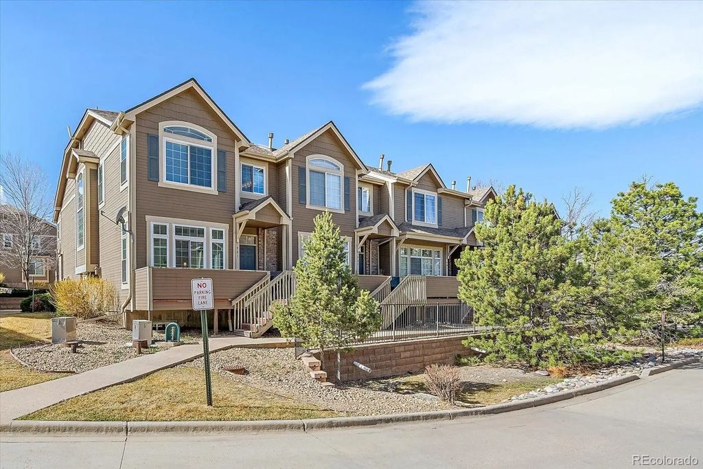 5555 E Briarwood Avenue 901, Centennial