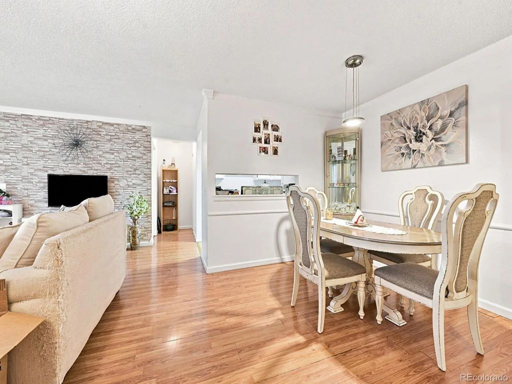 14499 1st. Drive, Aurora