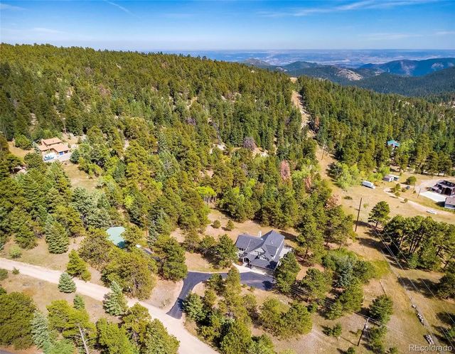 8938 Hillview Road, Morrison