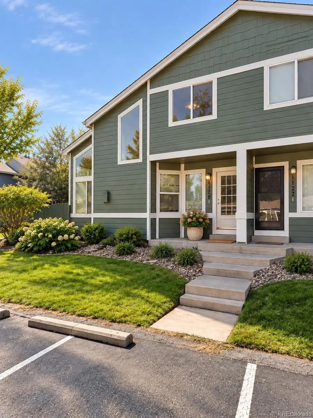 1120 James Circle 1, Lafayette