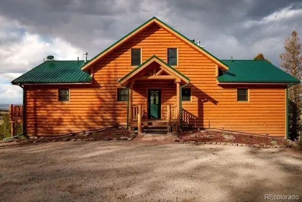702 Bellows Road, Hartsel