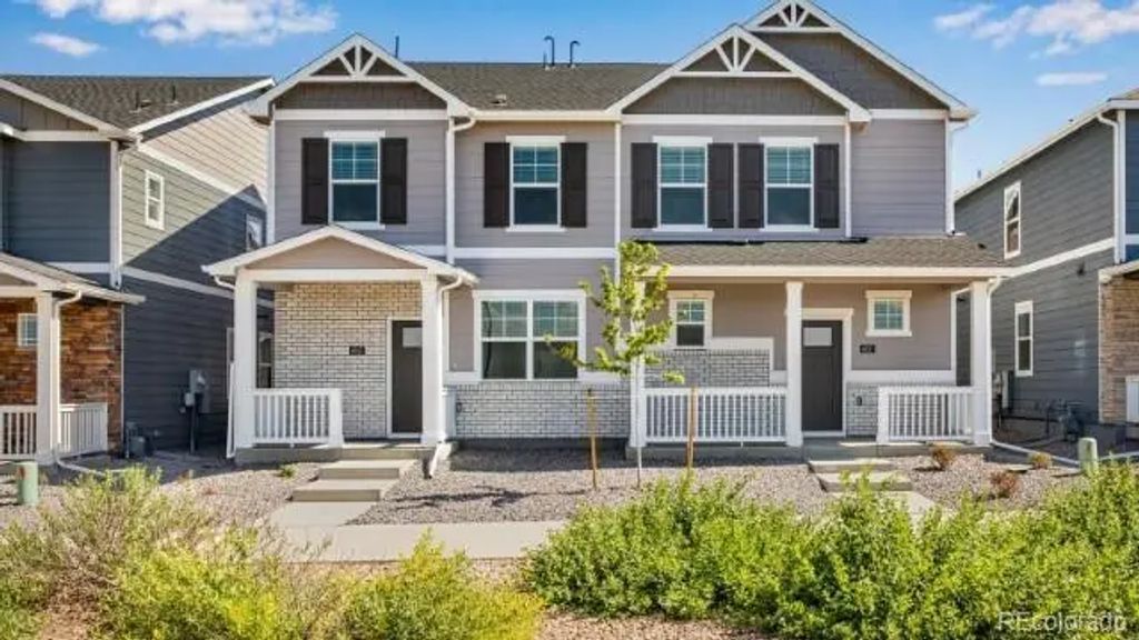 949 Red Star Lane, Johnstown
