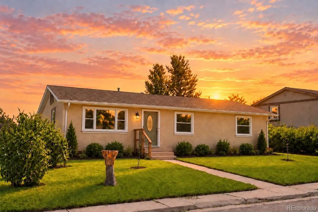 838 O Avenue, Limon