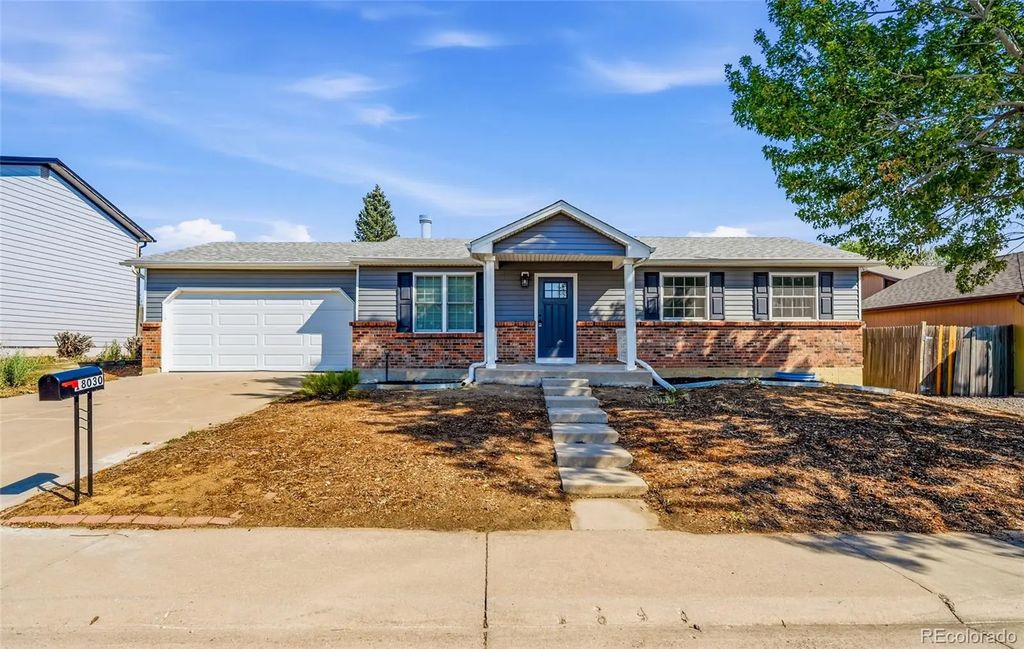 18030 E Oxford Drive, Aurora
