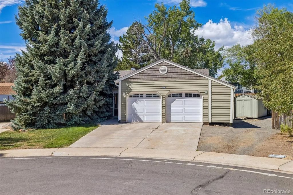 5576 W 75th Drive, Arvada