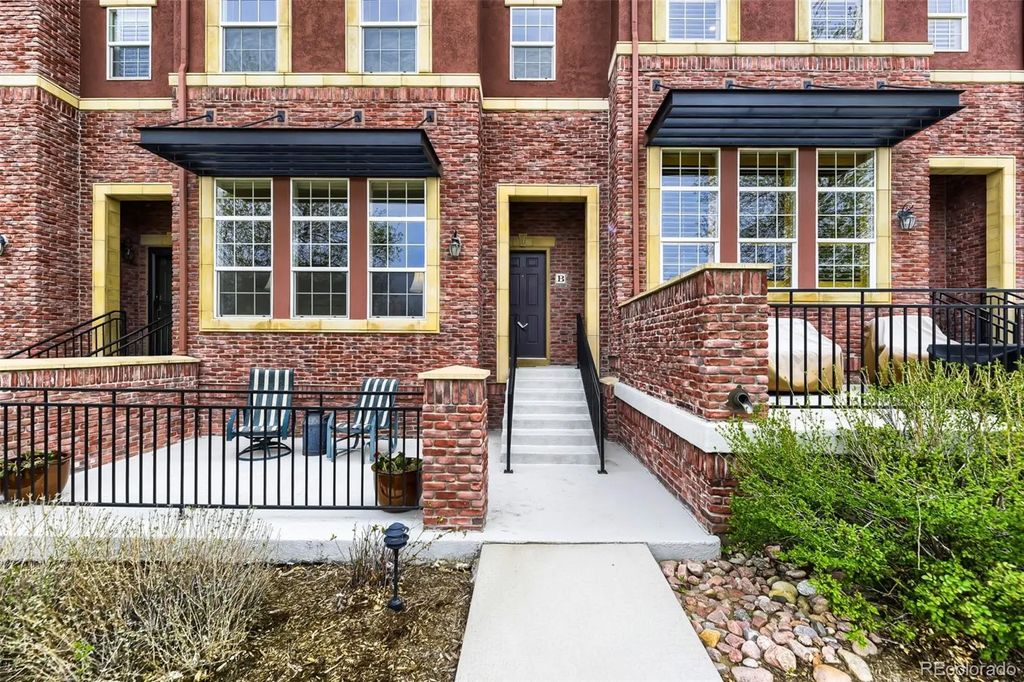 757 Bristle Pine Circle B, Highlands Ranch
