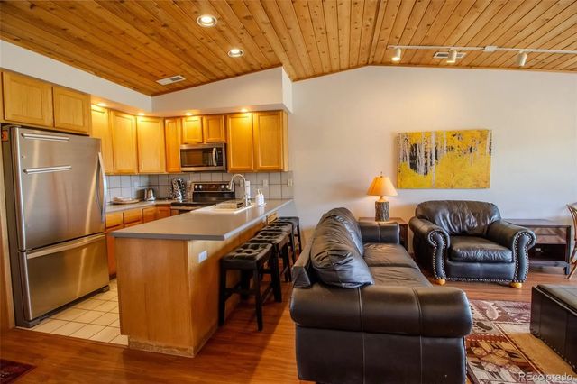 275 County Road 4421 6, Grand Lake