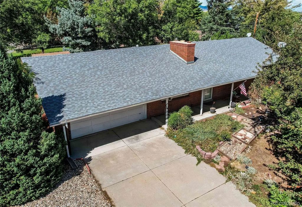 3005 Flora Lane, Golden