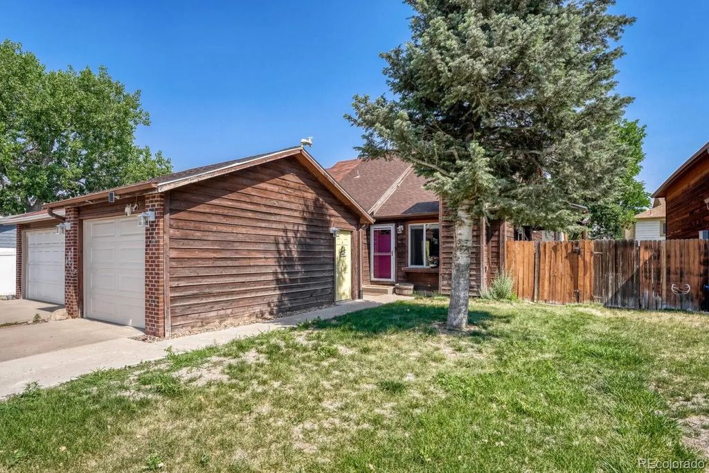 19073 E 16th Avenue, Aurora