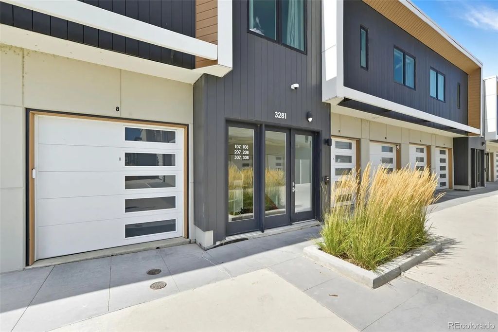 3281 Airport Road C207, Boulder