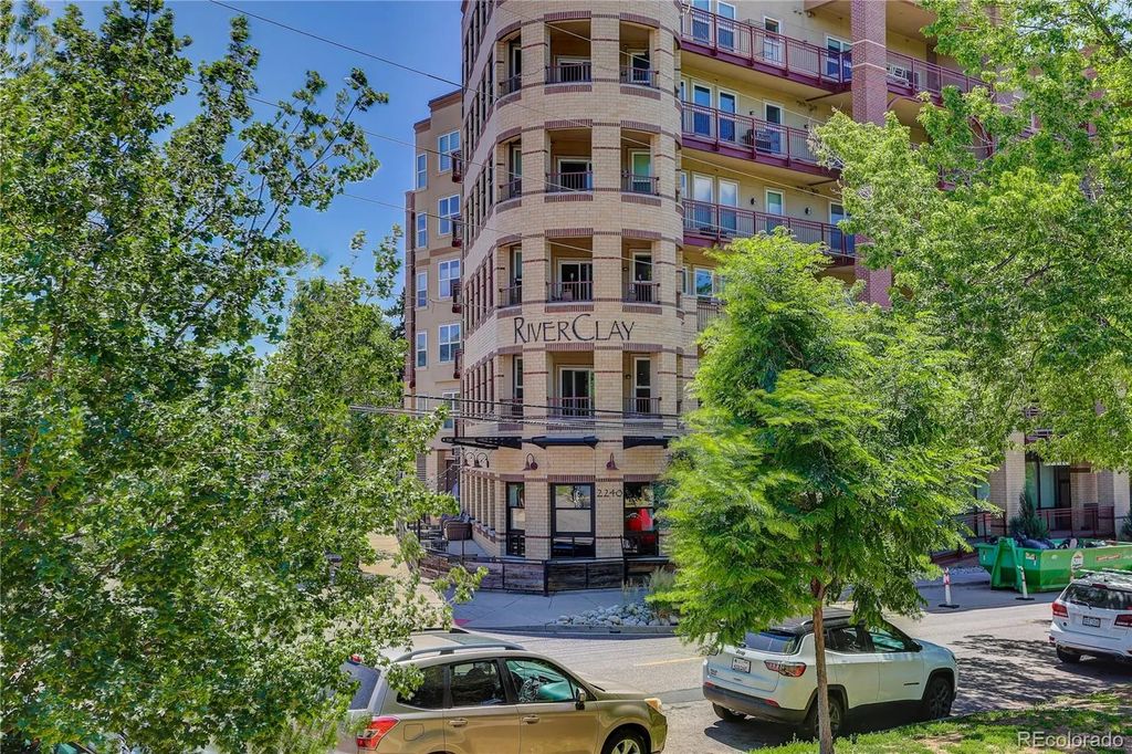 2240 N Clay Street 211, Denver