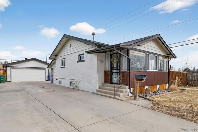 3127 W Louisiana Avenue, Denver