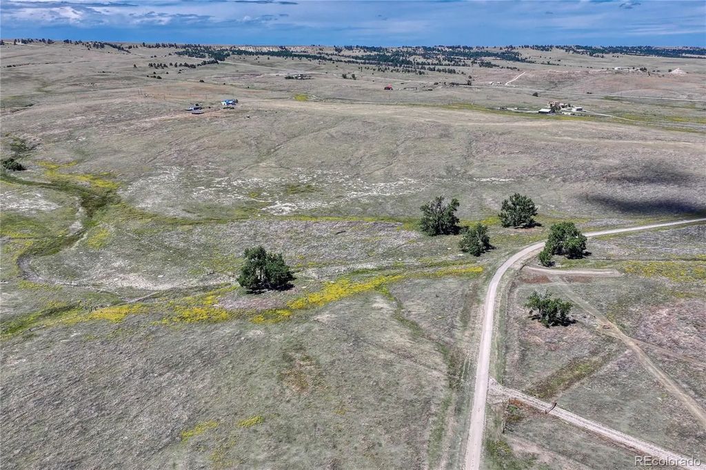 Fiddleback Ranch Road, Kiowa