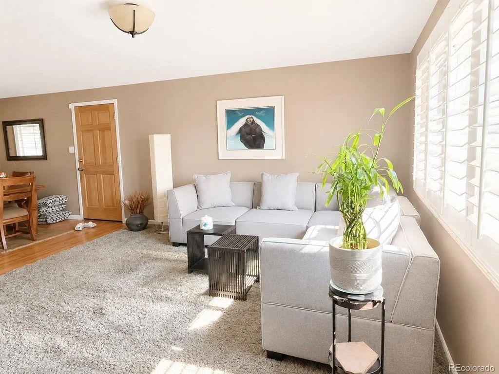 5416 S Lakeview Street, Littleton