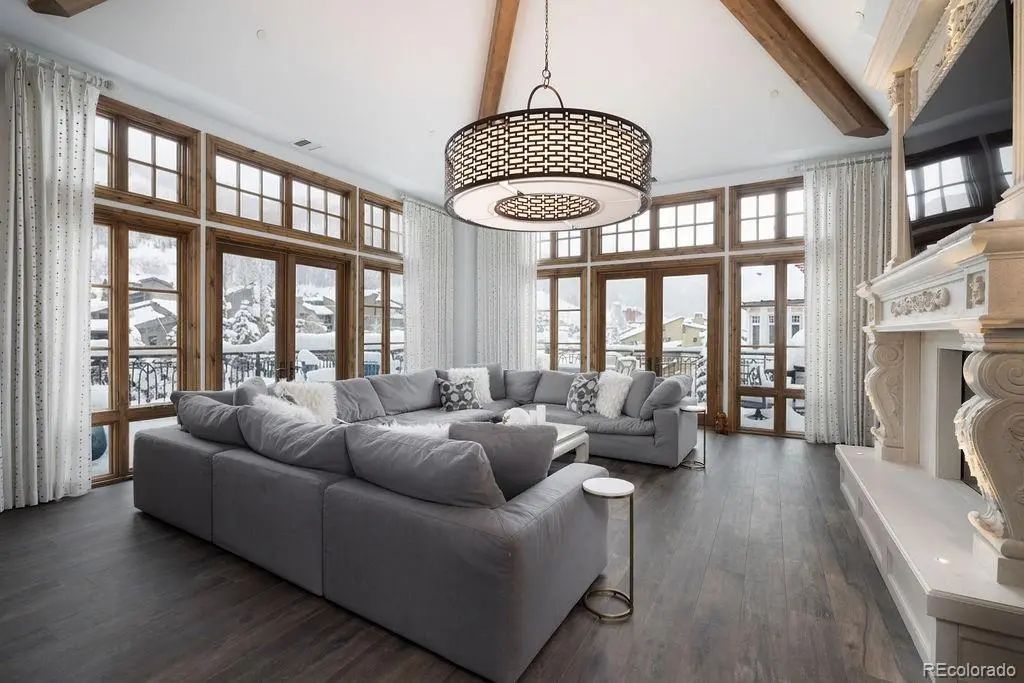 675 Lionshead Place 642, Vail
