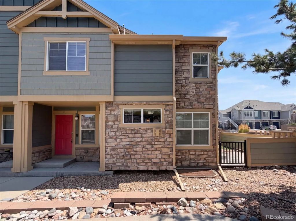 23560 Alamo Place B, Aurora