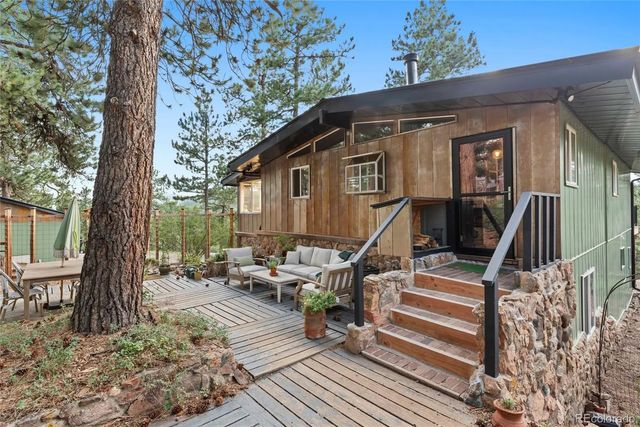 22937 Pawnee Road, Indian Hills
