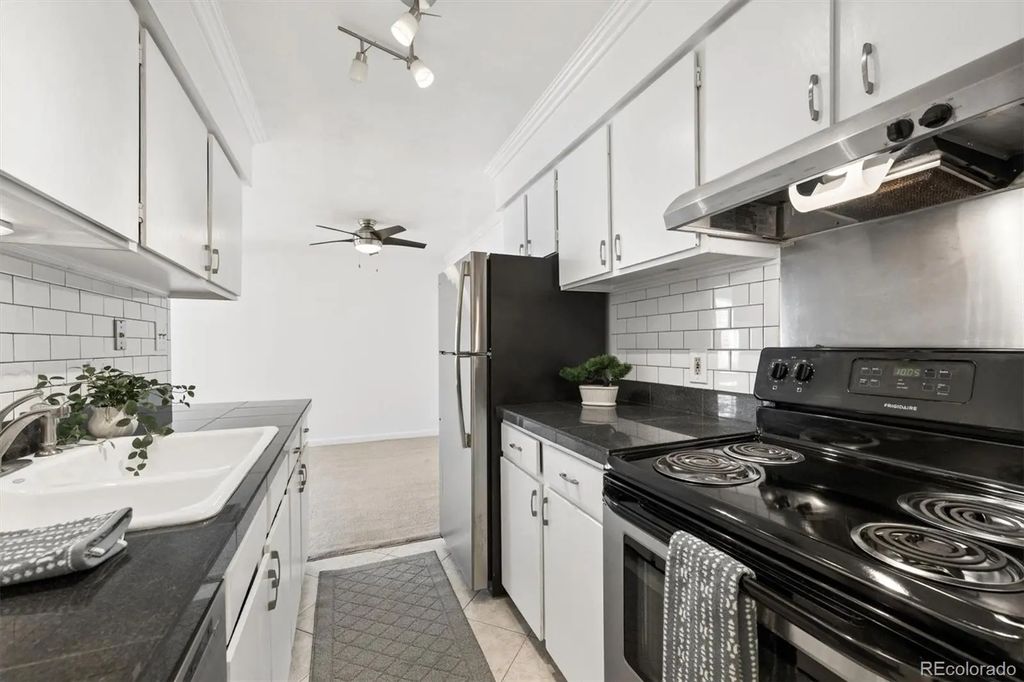 7665 E Quincy Avenue 204, Denver