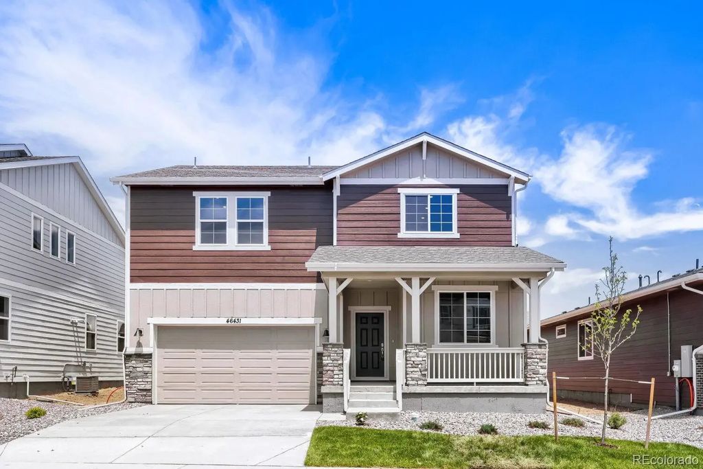 46431 Heritage Avenue, Bennett
